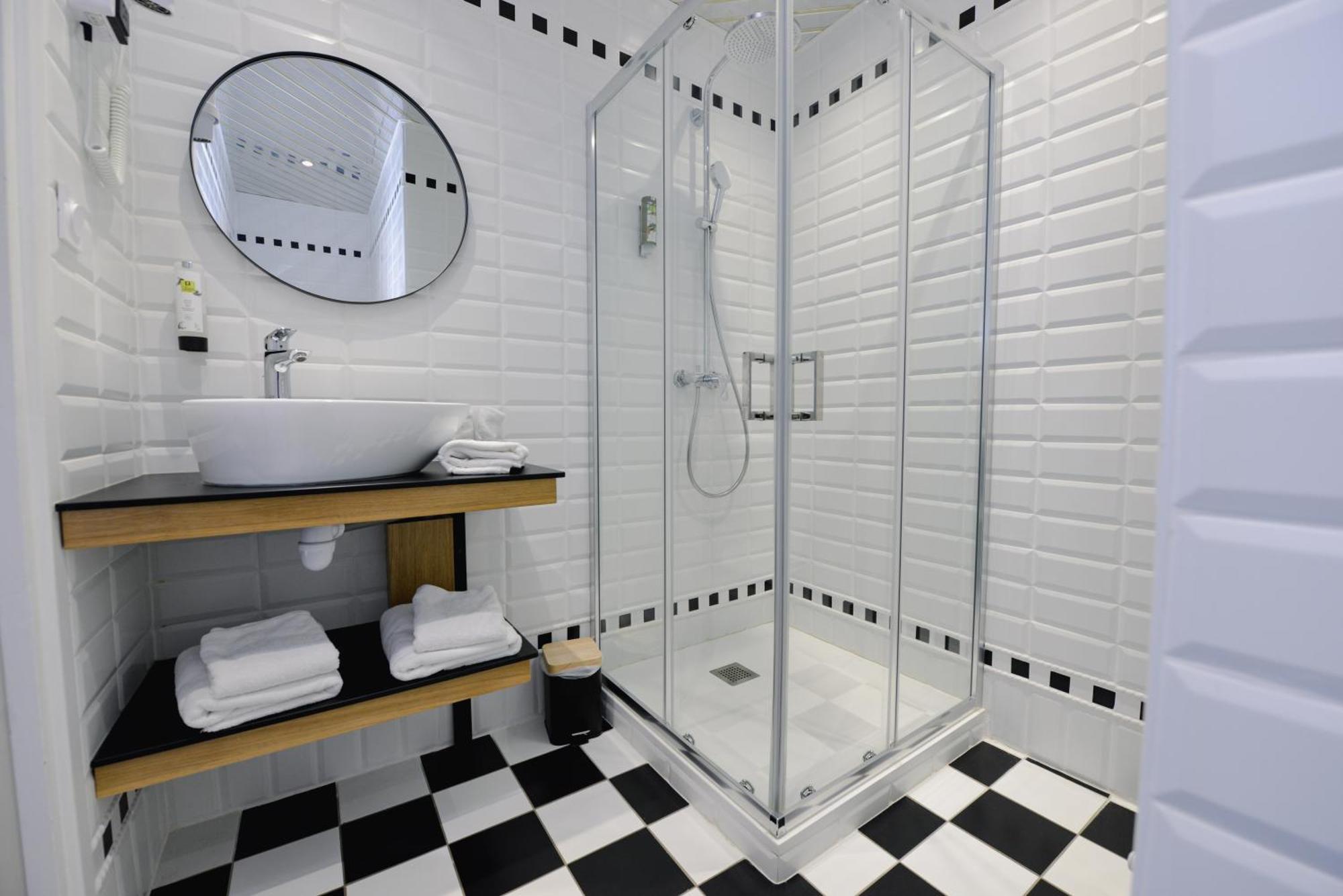Hostellerie Saint Pierre Habitación foto